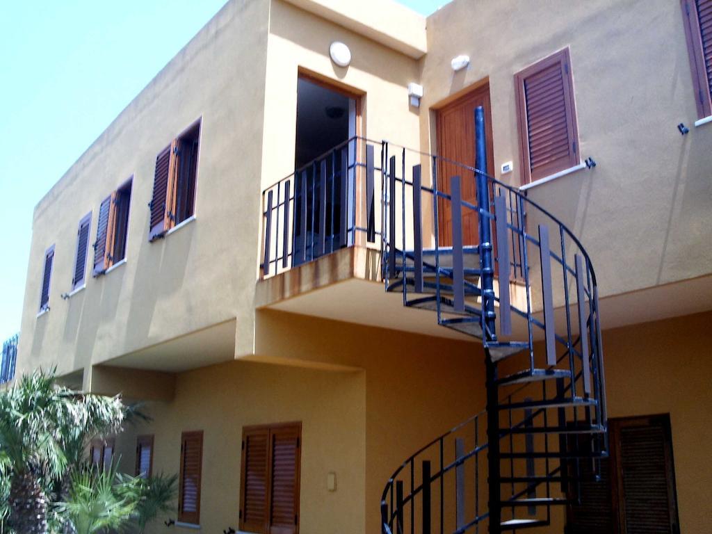 Residence Covo Degli Dei 밀라초 외부 사진